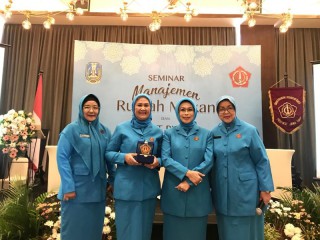 Rapat Pleno BKOW Prov. Jatim Hadirkan Seminar Kewirausaahan untuk Bekal Usaha