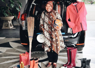 Mengenal Sosok Tri Rismaharini, Bau Keringat dan Jauh Dari Kesan Borjuis