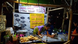 Anjing dan Babi Goreng Laris Manis di Festival Kebudayaan Yogyakarta