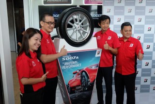 Bridgestone Luncurkan Produk Baru Khusus Mobil Sport Premium