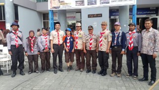 Hidupkan Permainan Tradisional Era Modern Unitomo Gelar Latgab Pramuka