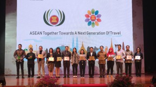 Mercure Grand Mirama Surabaya Raih ASEAN Green Hotel Standard Award 2020