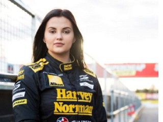 Mantan Pembalap Renee Gracie Beralih Profesi ke Industri film Dewasa