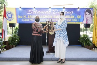 Resmikan Narotama Podcast Studio, Arumi : Podcast Jadi Alternatif Sarana Transfer Ilmu dan Informasi