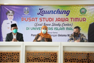 Gubernur Khofifah Resmikan Pusat Studi Jawa Timur