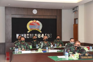 Korem 084/BJ Ikuti Virtual Rapat Evaluasi Pelaksanaan Progam Kerja dan Anggaran Kodam V/Brawijaya TA. 2020
