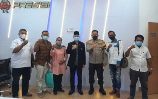 Kapolres Karawang Sambut Baik Kunjungan Ketum PPWI