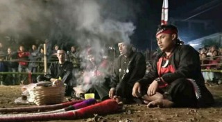 Ini Mantranya, Sebelum Atraksi Bantengan Di Mulai