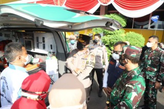 Plh. Sekdaprov Jatim, Kapolda Jatim dan Pangdam V/Brawijaya Launching Vaksinasi Presisi Door to Door