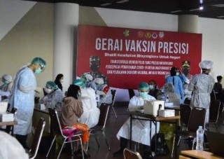 Dukung Vaksinasi Presisi Universitas Katolik Widya Mandala Gandeng Polda Jatim
