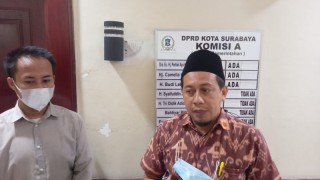 Aktivitas Pembangunan The Trans Icon di Protes Warga Menanggal