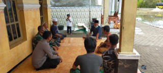 Babinsa dan Bhabinkamtibmas, Bersama Kewilayah Binaan, Ingatkan Protokol Kesehatan