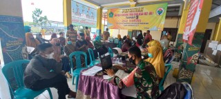 Koramil 0826-06 Pademawu Gelar Penyekatan Vaksin Di Empat Titik Berbeda.