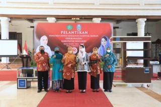 Hadiri Pelantikan Pengurus Dekranasda Sidoarjo, Arumi Tekankan Pentingnya Teknik Komunikasi di Era Digitalisasi