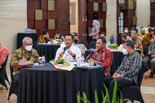 Rapat Koordinasi Daerah TPAKD Se-Jawa Timur Tahun 2021