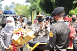 Sinergitas Pemprov Jatim dengan Polda Jatim wujudkan SMAN 2 Taruna Bhayangkara