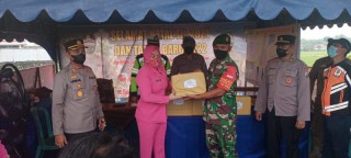 Dinamis Nan Harmonis Petugas Gabungan Di Pos Pantau Nataru Kab. Sampang