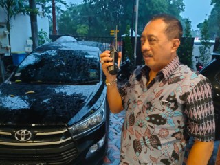 Curah Hujan Cukup Merata, Armuji Ingatkan Satgas dan Penjaga Pintu Air Tetap Siaga