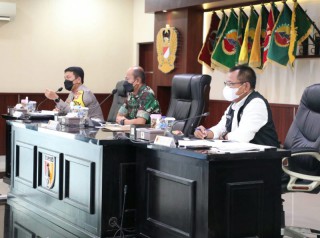 Antisipasi Masuknya Virus Omnicron di Jatim, Pemprov Bersama Forkopimda Jatim Tengah Siapkan Format Kedatangan PMI