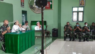 Prajurit Kodim 0826 Pamekasan Mengikuti Kajian Agama Untuk Menunjang Pelaksanaan Tugas