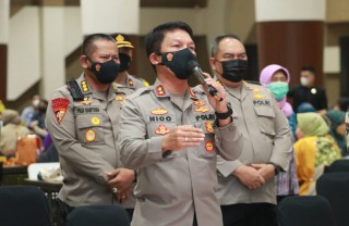 Polda Jatim Siapkan 24.110 Dosis Vaksin untuk Masyarakat Jawa Timur