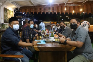 Jalin Sinergitas Bersama Awak Media, Polres Mojokerto Gelar Piramida