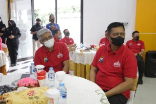 Peringati HPN 2022, Polda Jatim Gelar Turnamen Bulu Tangkis Piala Kapolda Jatim