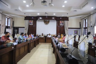Wawali Kota Medan Apresiasi Langka Pemkot Surabaya Meminimalisir Kebocoran PAD Melaui Sistem Digital