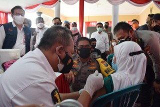 Wakapolda Jatim Apresiasi Capaian Vaksinasi Sidoarjo