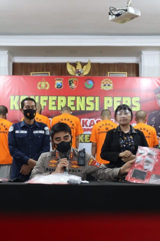 Komitmen Perangi Narkoba, Polresta Mojokerto Berhasil Amankan Pengedar Sabu dan Puluhan Ribu Butir Pil Koplo