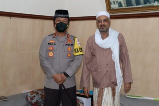 Jaga Kebhinekaan, Kapolda Jatim Silaturahmi dengan Tokoh Agama di Ponpes Suniyyah Salafiyah Pasuruan