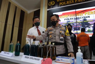 Polres Pacitan Berhasil Mengungkap BBM Oplosan