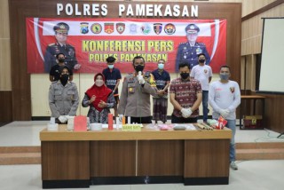 Jelang Hari Raya Idul Fitri, Tim Opsnal Sakera Sakti Polres Pamekasan Berhasil Mengamankan 3.768 Petasan