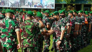Rekatkan Ikatan Tali Silaturahmi Seluruh Prajurit Jajaran Kodim 0817 Gresik Ikuti Halal Bihalal.