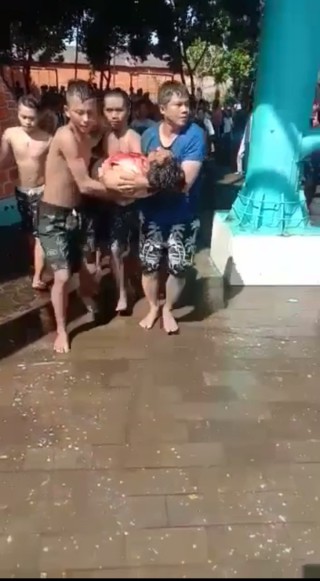 Kurang Perawatan, Kolam Renang Water Park Kenjeran Makan Korban