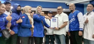 Konsistensi Lucy Kurniasari Untuk Mengembalikan Kejayaan Partai Demokrat Surabaya