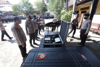 Puslitbang Polri Evaluasi Peralatan Dalmas dan PPH Persiapan Pengamanan Pemilu 2024
