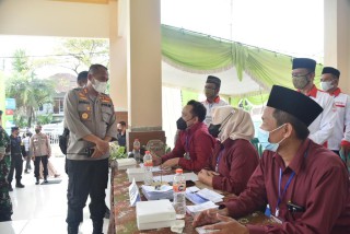 Pilkades Serentak di Lamongan Berjalan Aman Kemendagri Berikan Apresiasi Forkopimda