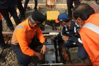 Antisipasi Cuaca Ekstrem, Daop 8 Inspeksi Stasiun Mojokerto Hingga Stasiun Gubeng