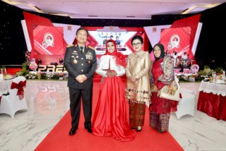 Pada Acara Penganugrahan Penghargaan Tan Hana Dharma Mangrwa, Penonton "Terbius" dengan Suara Ajeng Penyanyi Cilik Asal Lumajang