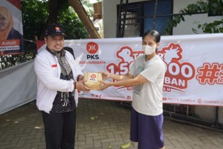 Semangat Melayani Indonesia, PKS Surabaya Bagikan Kurban Sebanyak 13.700 Paket