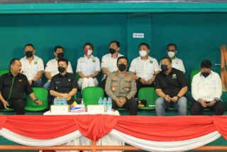 Kejuaraan Bulutangkis Piala Kapolda Jatim Diharapkan dapat Mencetak Atlet Berprestasi Dunia