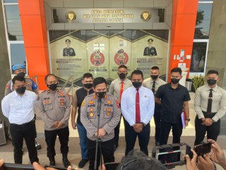 Tindaklanjuti Kasus Pernikahan Manusia dengan Kambing Polres Gresik Tahan Empat Tersangka