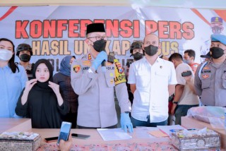 Polres Situbondo Berhasil Ungkap Pembunuhan Lansia, Pelaku Terancam Hukuman 15 Tahun Penjara