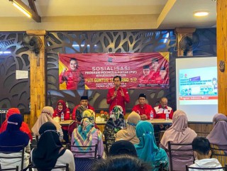 Sosialisasi Bea Siswa PIP, Kader PDIP Surabaya: Lahirkan Generasi Cakap Iptek di Masa Depan
