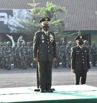 Korem 084/Bhaskara Jaya Gelar Upacara Peringatan HUT ke 77 Kemerdekaan RI