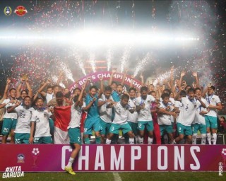 Indonesia Juara Piala AFF U-16, Gubernur Khofifah Bangga Lima Pemain Timnas  U-16 Berasal dari Jatim