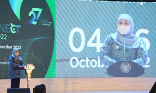 Gubernur Khofifah Buka Pameran Kelistrikan Terbesar di Indonesia