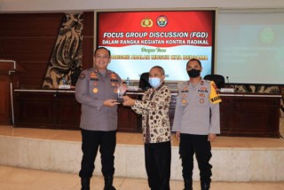 Cegah Paham Radikal dan Terorisme, Divhumas Polri Gelar FGD di Jawa Timur