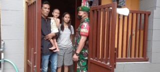 Gerak Capat Babinsa Kapas Madya Terjun Ke Lapangan Data Balita Stunting.